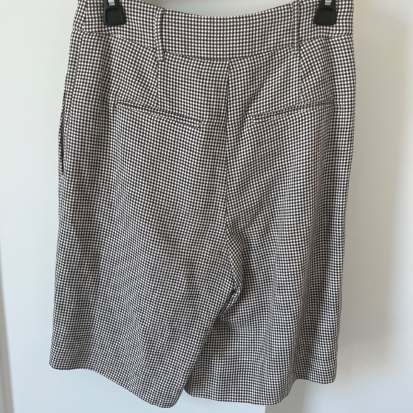 REMAIN Birger Christensen Bermuda Shorts Beige Gingham - Picture 2 of 4